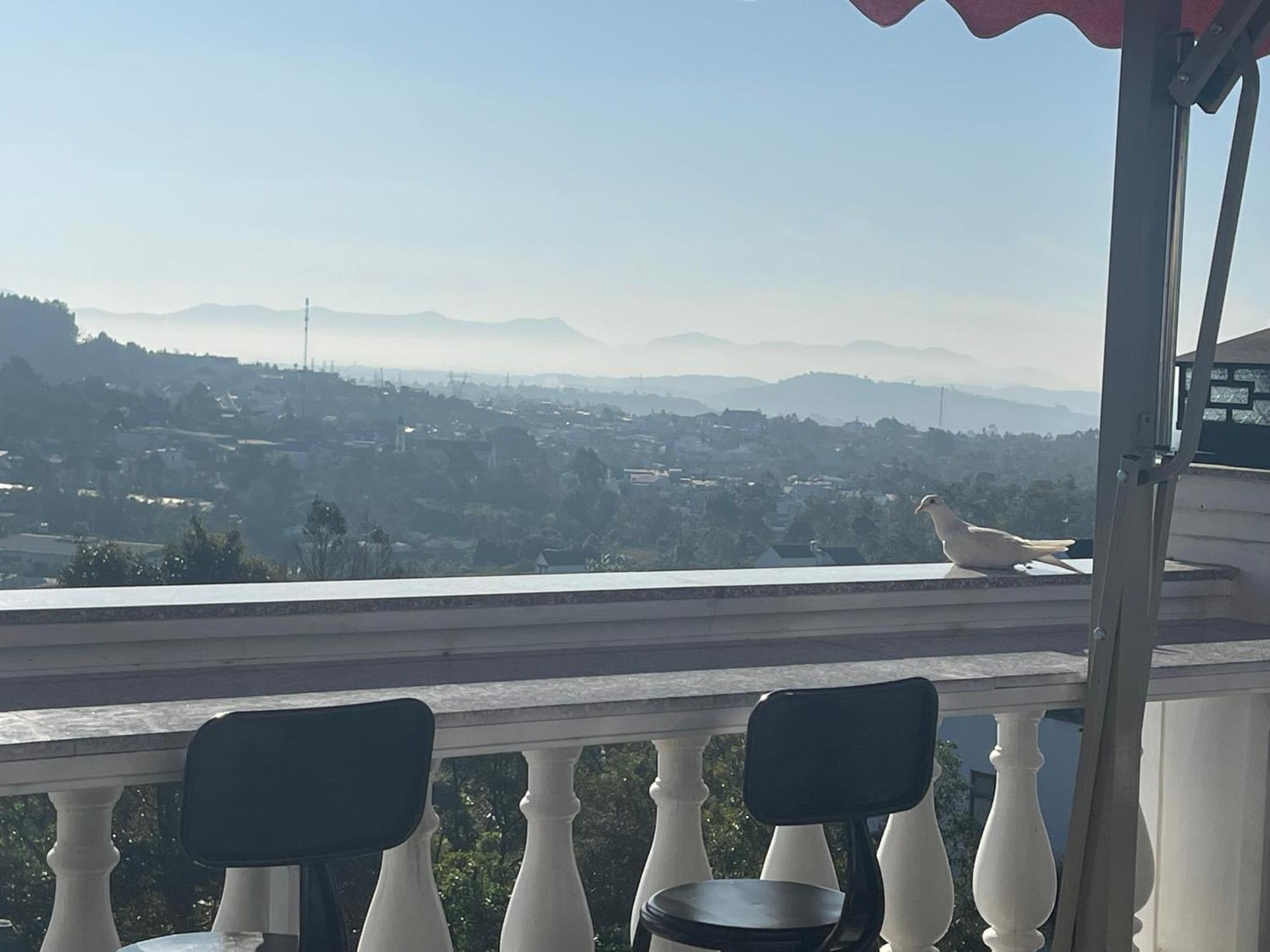 Hotel Hoa NáNg Bảo Lộc Esterno foto