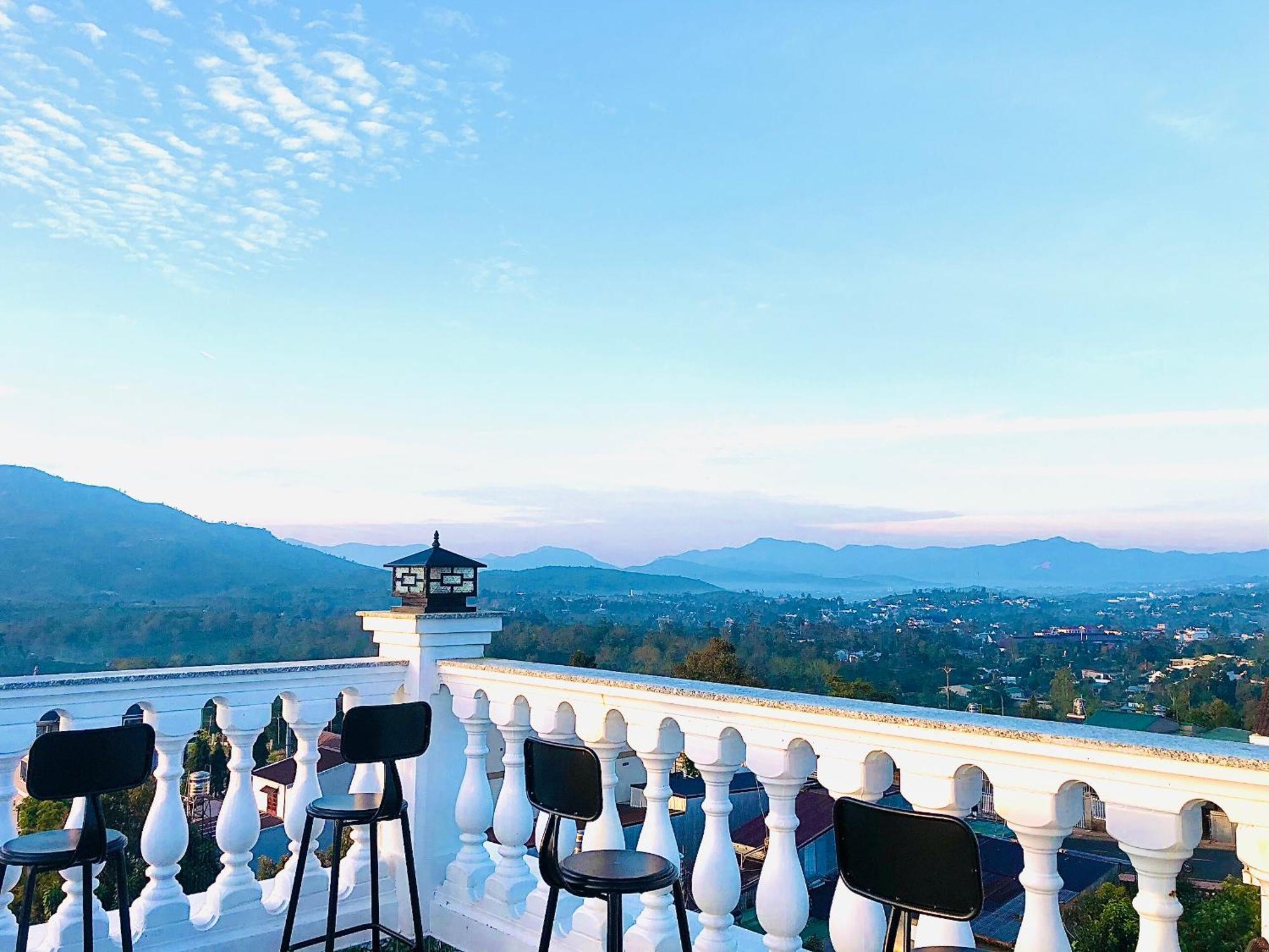 Hotel Hoa NáNg Bảo Lộc Esterno foto