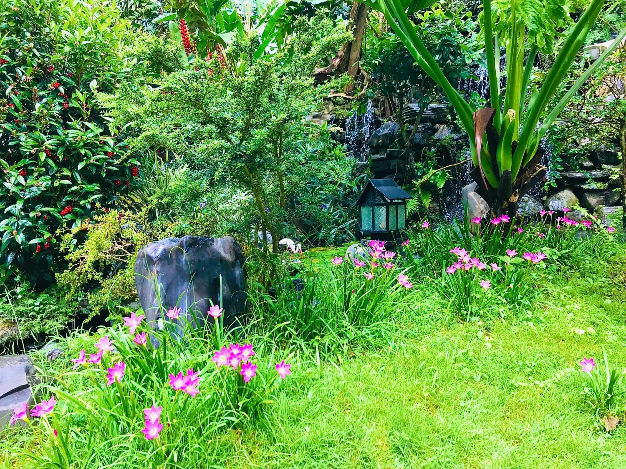 Hotel Hoa NáNg Bảo Lộc Esterno foto