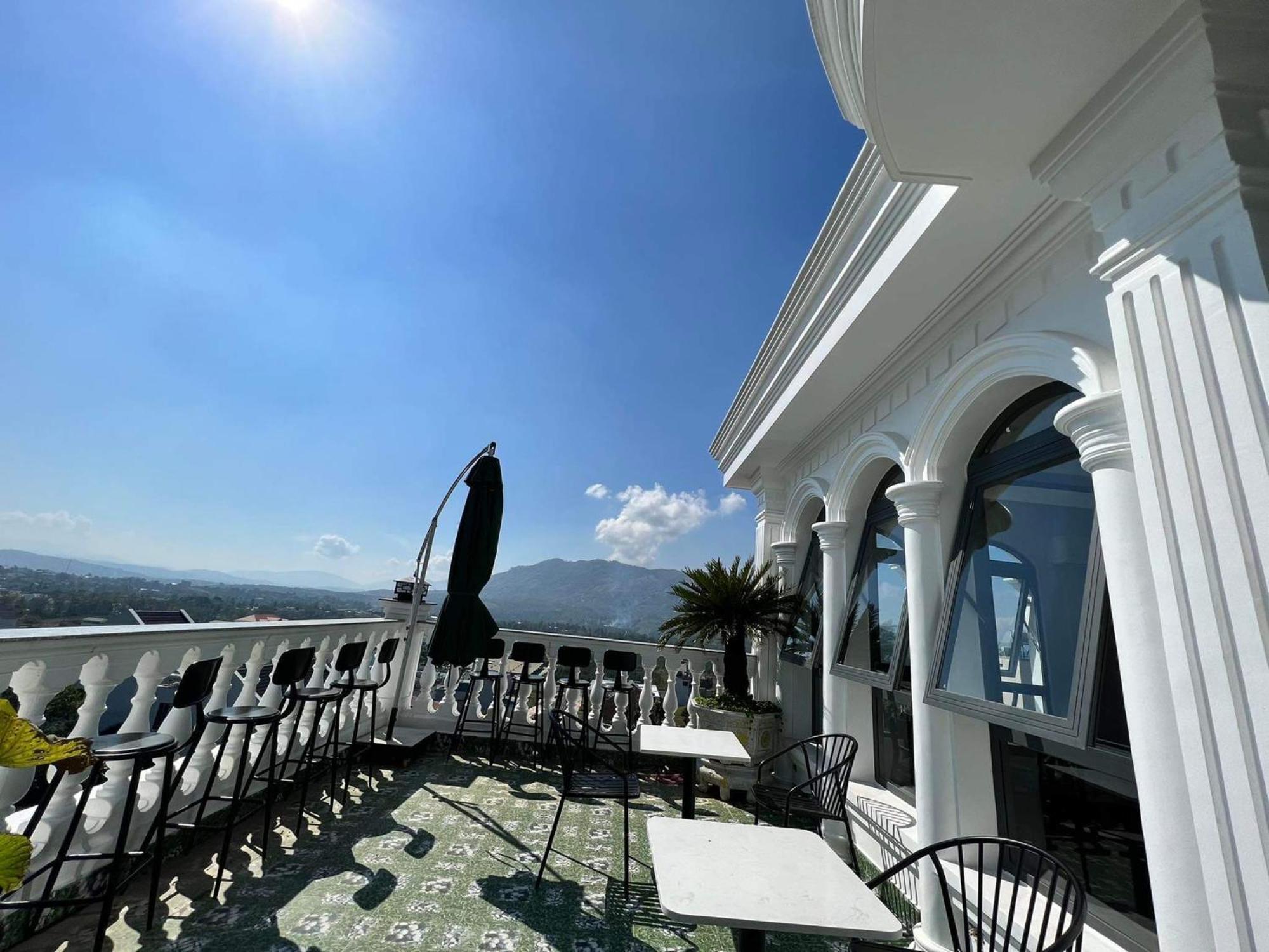 Hotel Hoa NáNg Bảo Lộc Esterno foto